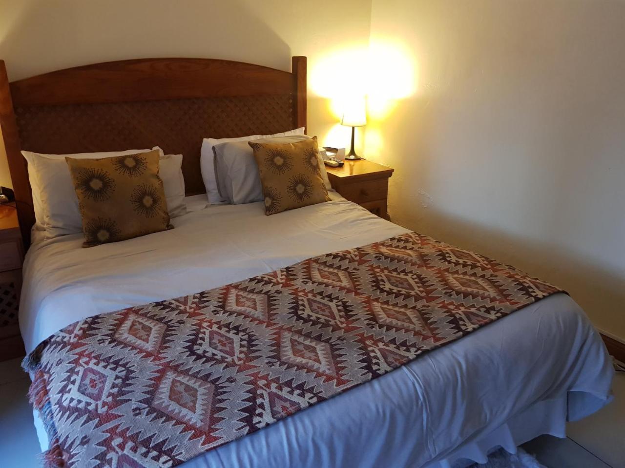 Готель Mi Casa Su Casa Randburg Екстер'єр фото